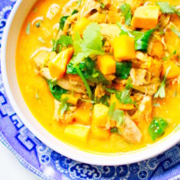 Slow Cooker Curried Squash & Chicken Soup
